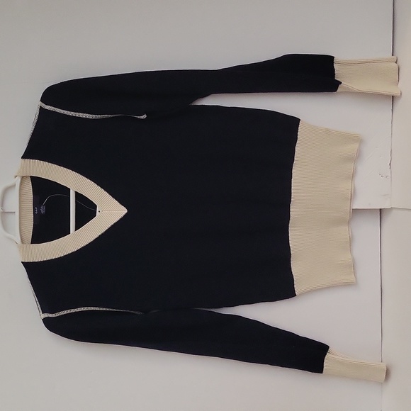 GAP Sweaters - NWT Gap Navy Blue and Cream Varsity Sweater, Size S